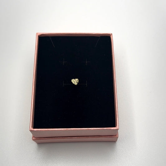 Nugget heart nose ring stud